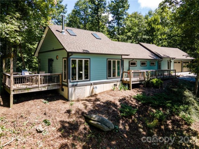 230 Winding Ridge Road sold home in Toms Creek, Black Mountain, NC