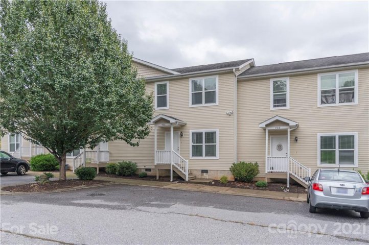 406 Villas Court sold home in Villas At Cedar Hill, Asheville, NC