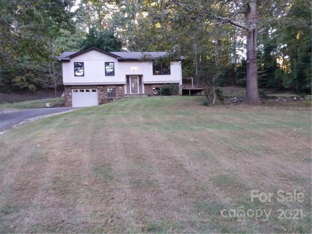 5 Greenwood Acres Drive sold home in Greenwood Acres, Mills River, NC