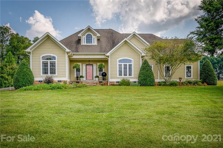 112 Winfield Place sold home in Carters Farm, Statesville, NC