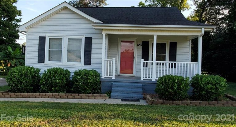 1755 Perfection Avenue sold home in Pebble Creek, Belmont, NC