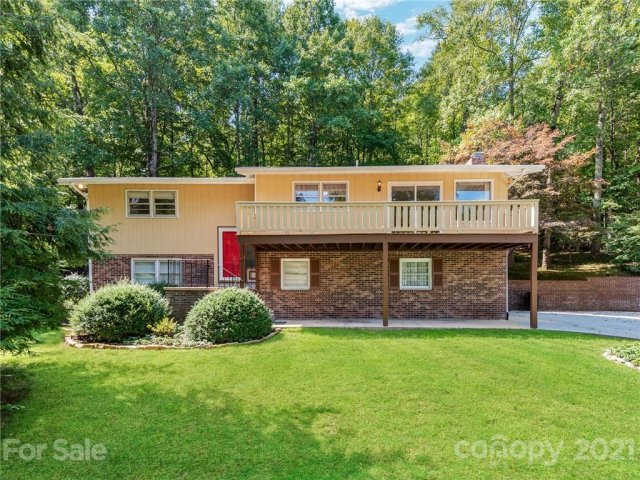 109 Whisperwood Circle sold home in Whisperwood, Hendersonville, NC