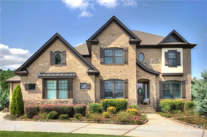 1009 Princessa Drive sold home in Quintessa, Wesley Chapel, NC