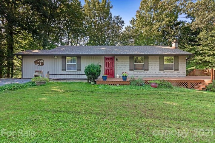 143 Rocky Ridge Road sold home in Falls Creek, Pisgah Forest, NC