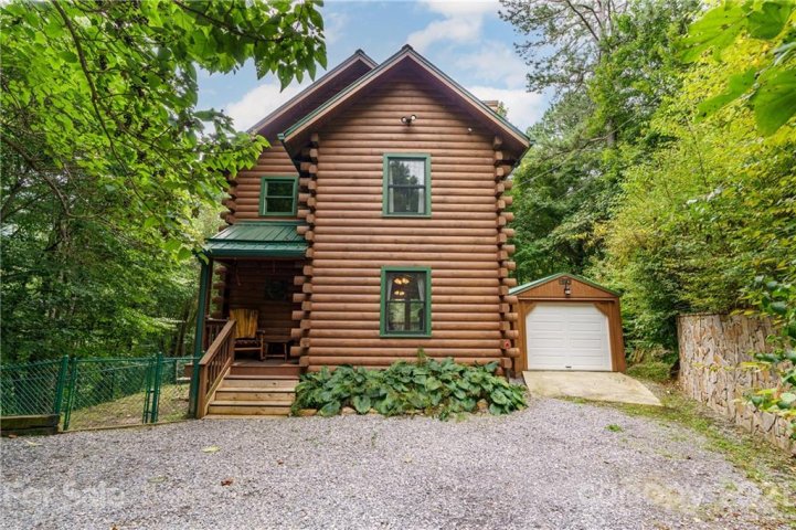 181 Lonesome Pines Road 69 sold home in Hidden Valley, Clyde, NC