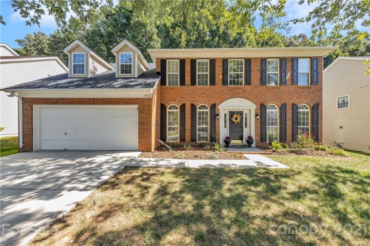 6402 Falls Lake Drive sold home in Mckee Woods, Charlotte, NC