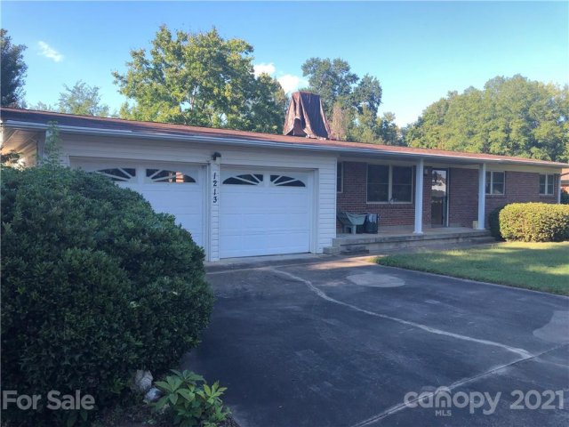 1213 Armstrong Road sold home in Southpoint, Belmont, NC