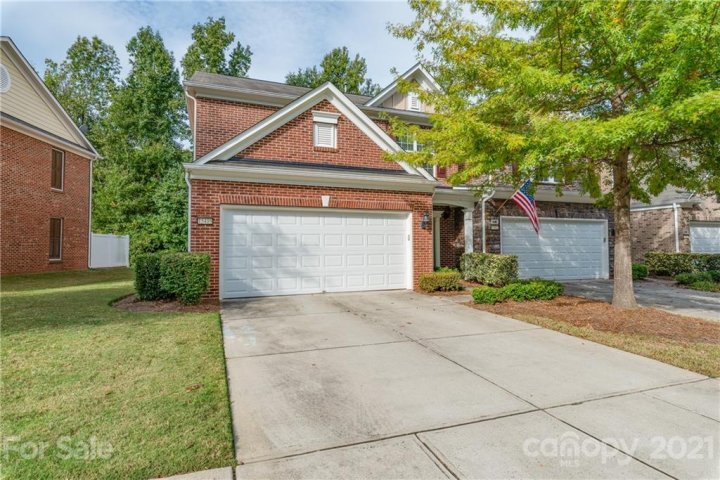 15416 Canmore Street sold home in Ardrey Kell Villages, Charlotte, NC