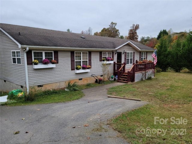 31 Trent Drive sold home in One Oak Estates, Leicester, NC