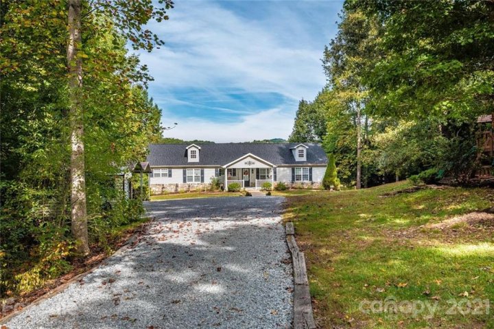 276 Tadpole Lane sold home in Windsor Point, Taylorsville, NC