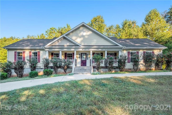 4473 Mountain Creek Road sold home in Mountain Creek, Iron Station, NC