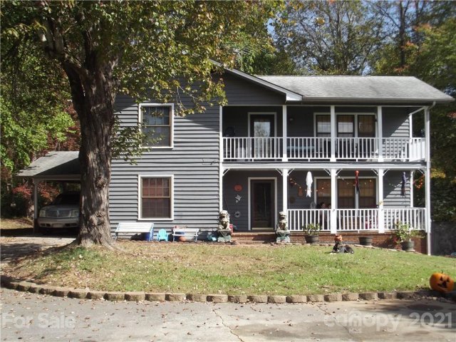 1652 Mountain Shadows Drive sold home in Mountain Shadows, Morganton, NC