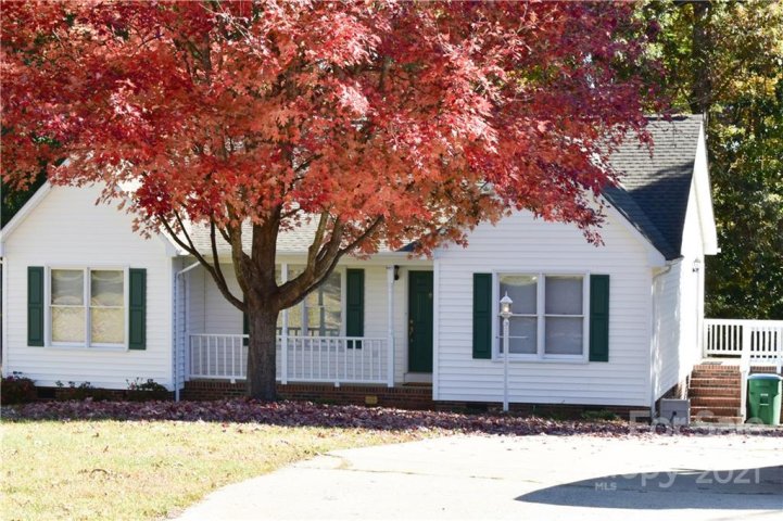 110 Linville Court sold home in WINFIELD HEIGHTS, Bessemer City, NC