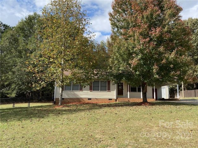 148 Mountain Meadows Drive sold home in Mountain Meadows, Bessemer City, NC