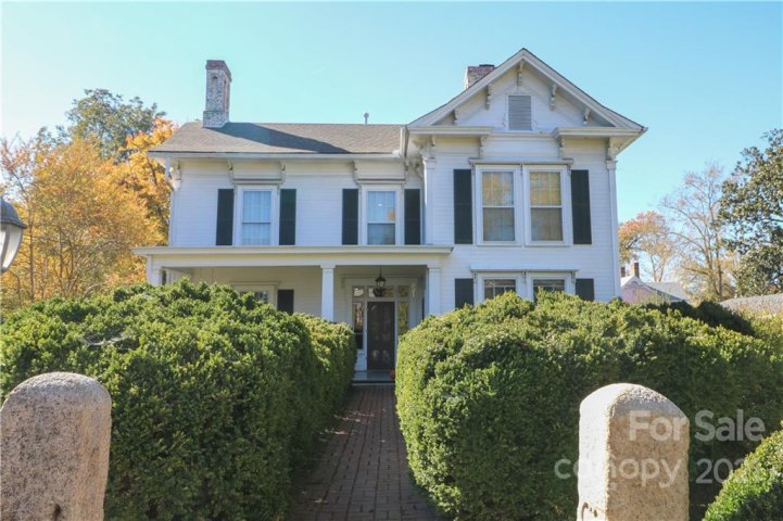 321 Bank Street sold home in Historic District, Salisbury, NC