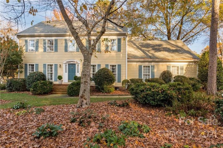 10509 South Hall Drive sold home in South Hall, Charlotte, NC