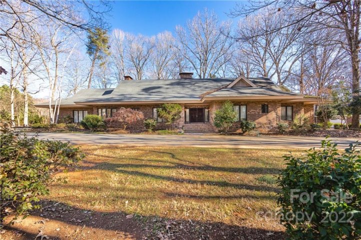 3600 Country Club Drive sold home in Country Club Estates, Gastonia, NC