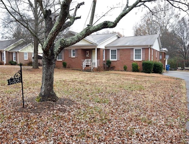 14308 Springwater Drive sold home in Springwater, Matthews, NC