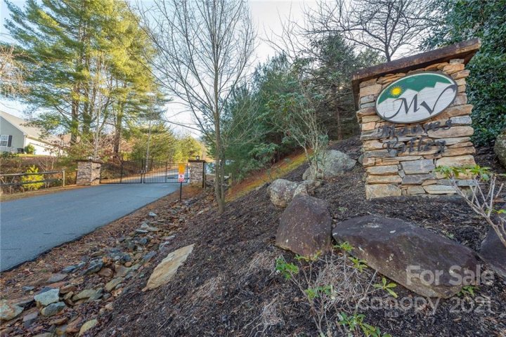 99999 Tremorra Trail 18 sold home in Moores Valley, Leicester, NC