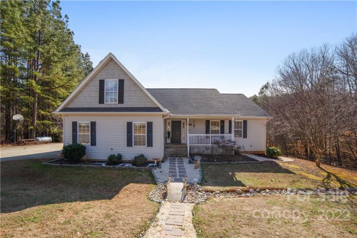 4394 Mountain Creek Road sold home in Mountain Creek, Iron Station, NC