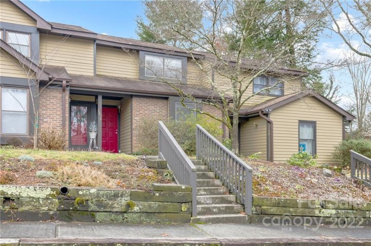 16 Spears Avenue 14 sold home in Oak Terrace, Asheville, NC