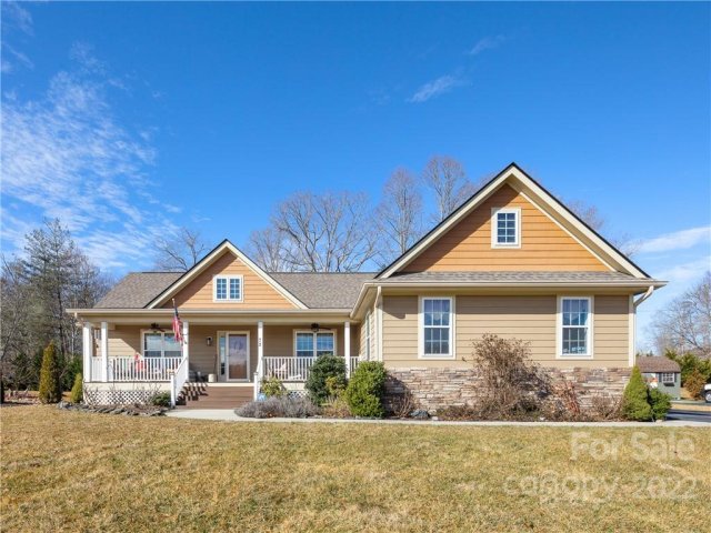 72 River Breeze Lane sold home in Waters Edge, Etowah, NC