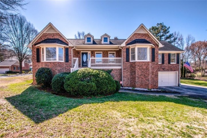 601 Pecanwood Road sold home in Coulwood Creek, Charlotte, NC