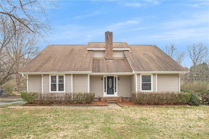 2417 Bearskin Lane sold home in Bearskin Place, Monroe, NC
