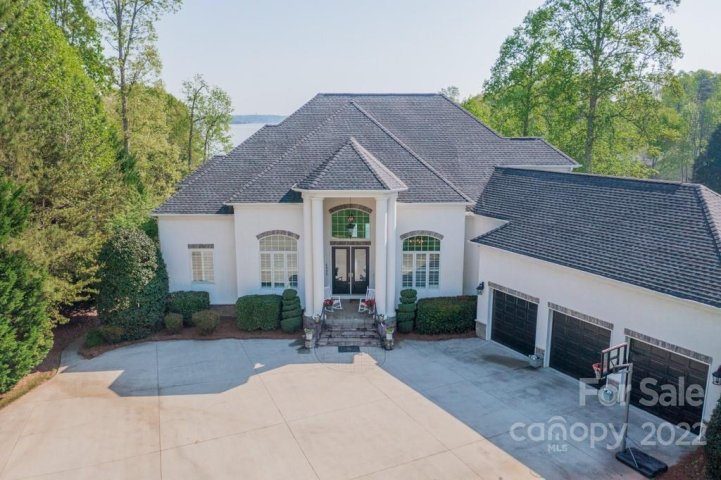 4880 Webbs Chapel Church Road sold home in Back Bay, Denver, NC