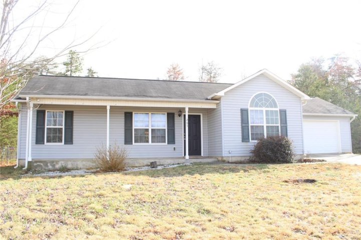 205 Winding Cedar Drive sold home in Davidson Woods, Statesville, NC