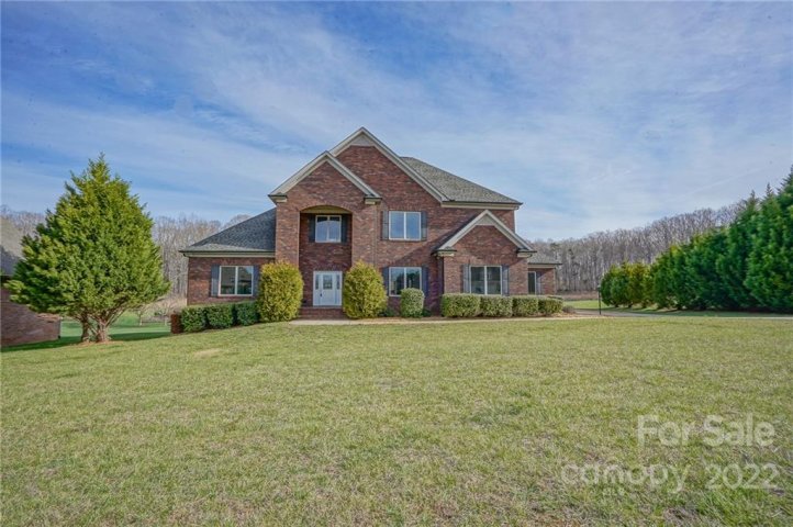 1043 Hastings Court sold home in Wellington Estates, China Grove, NC
