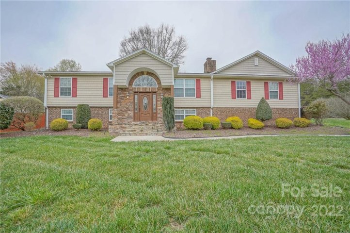 2200 Peninsula Avenue sold home in Clinestead, Shelby, NC