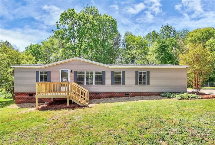 310 Western Acres Drive sold home in Western Acres, Kannapolis, NC