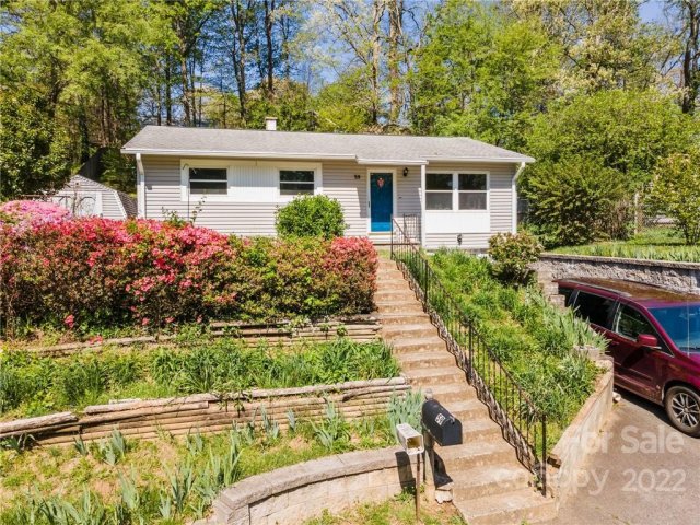 59 Greeley Street sold home in Rhododendron Heights, Asheville, NC