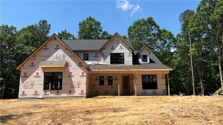 8049 Catawba Cove Drive sold home in CATAWBA COVE, Belmont, NC