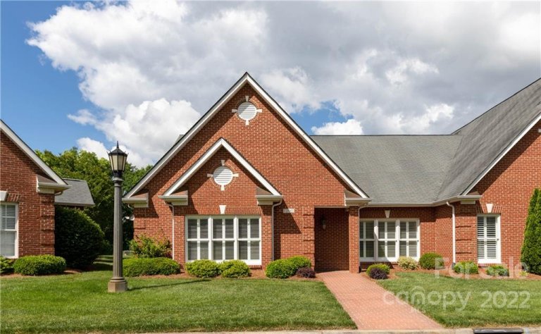 1200 Warrington Place sold home in Warrington Place, Rock Hill, SC