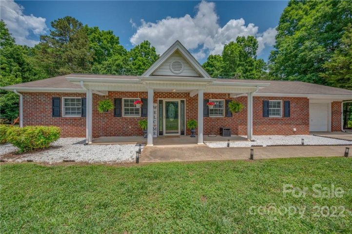 224 Asheland Drive sold home in East Fork, Ellenboro, NC