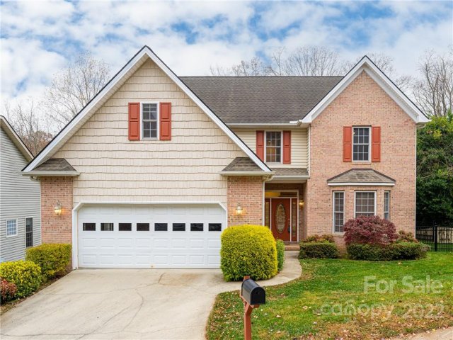 66 Driftstone Circle sold home in Rivercrest, Arden, NC