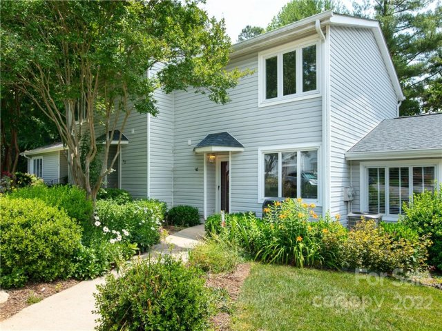 43 Hollybrook Drive sold home in Hollybrook Condos, Asheville, NC