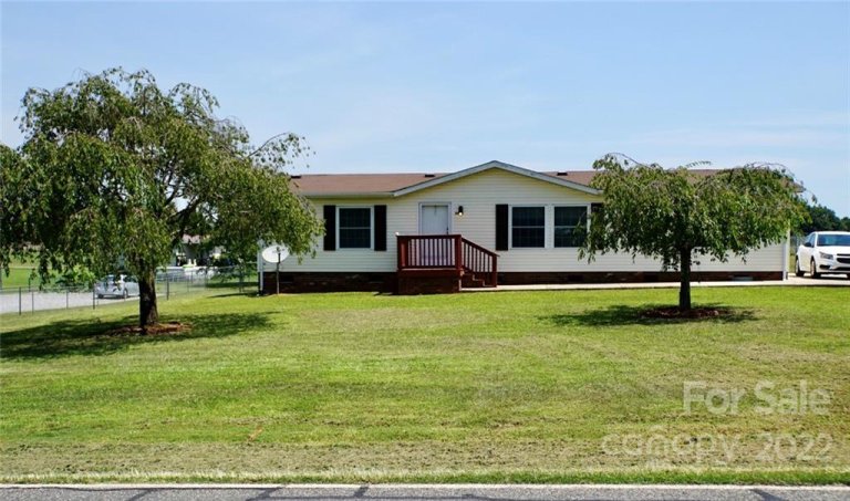 2924 Old Mountain Road sold home in Stonydell, Stony Point, NC