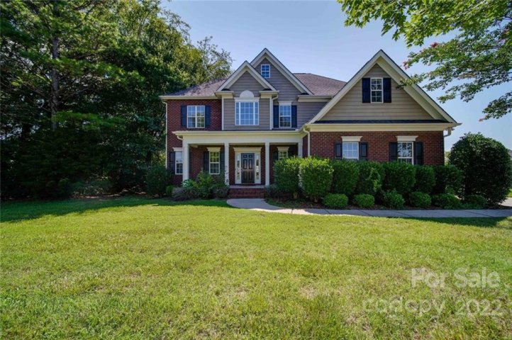 108 N Gibbs Road sold home in Gibbs Cove, Mooresville, NC