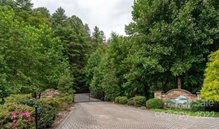 40 Black Bear Ridge Trail 10 sold home in Rock Creek, Zirconia, NC
