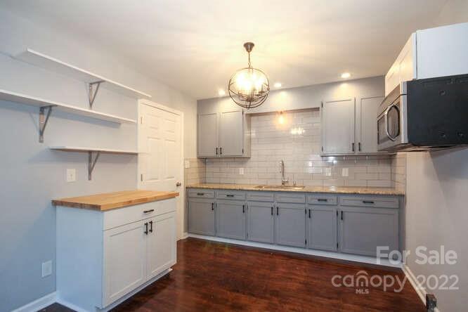 405 Telegraph Drive sold home in Charleston, Gastonia, NC