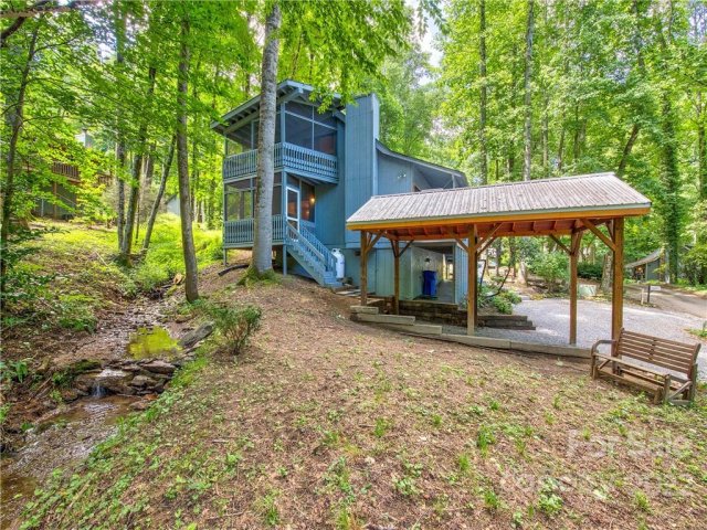 27 Gail Drive 9 sold home in Woodlands Village, Maggie Valley, NC