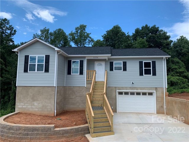 1234 39th Street Circle sold home in Western Ridge, Hickory, NC