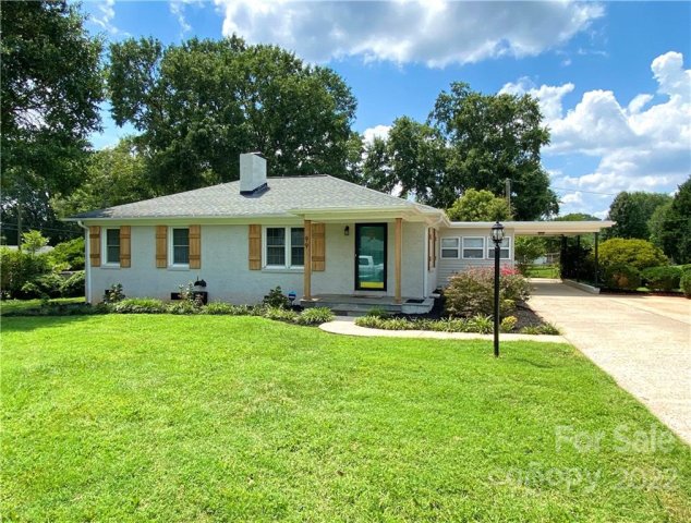 99 Peachtree Street sold home in Hall Park, Belmont, NC