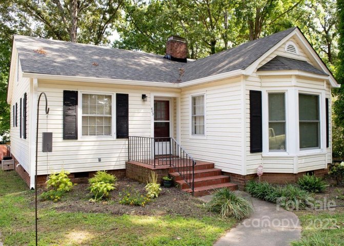403 Woodside Drive sold home in Woodside, Shelby, NC