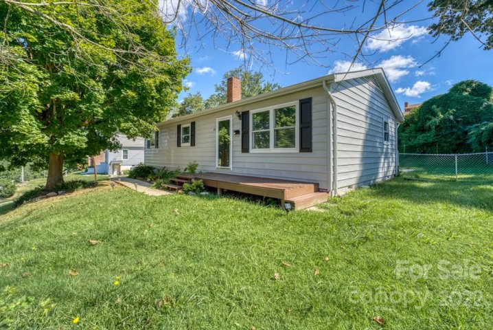 60 Gaston Street sold home in E Riverside Urban Renewal Area, Asheville, NC