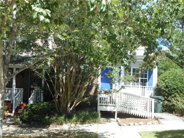 648 Emerald Cove Drive sold home in Glenwater at University Place, Charlotte, NC