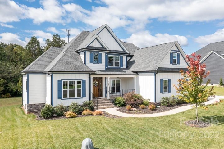 208 Hidden Meadows Drive sold home in Hidden Meadows, Mooresville, NC
